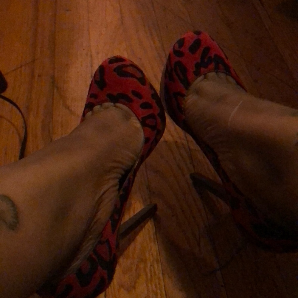 bebe Heels - Picture 7 of 8